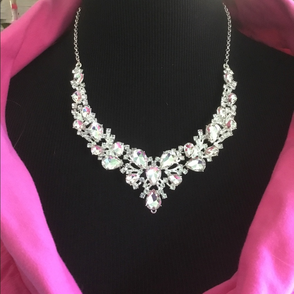💖💎 Rhinestone Statement Bib Necklace GUC 💎💖 - Picture 6 of 10